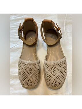 Vince Camuto platform sandals